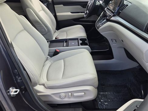Certified 2025 Honda Odyssey EX-L image 18