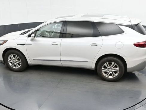 Used 2018 Buick Enclave Essence w/ Trailering Package FWD image 23