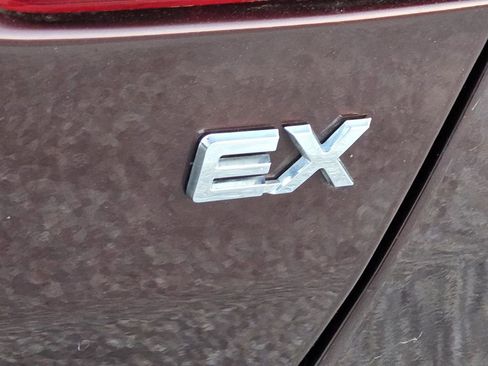 Used 2013 Kia Sorento EX image 25