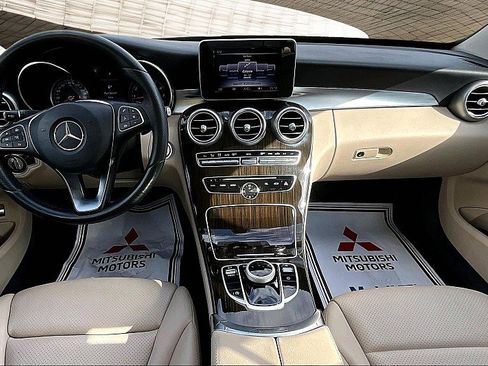 Used 2018 Mercedes-Benz C 300 Sedan w/ Premium Package image 15