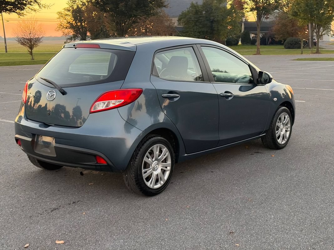 Used 2014 MAZDA MAZDA2 Sport FWD image 7