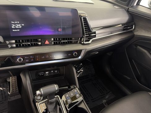 Certified 2024 Kia Sportage X-Pro Prestige AWD/4WD image 4