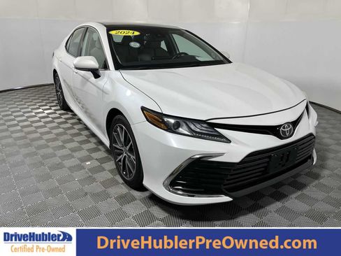 Used 2024 Toyota Camry XLE w/ Navigation Package image 1