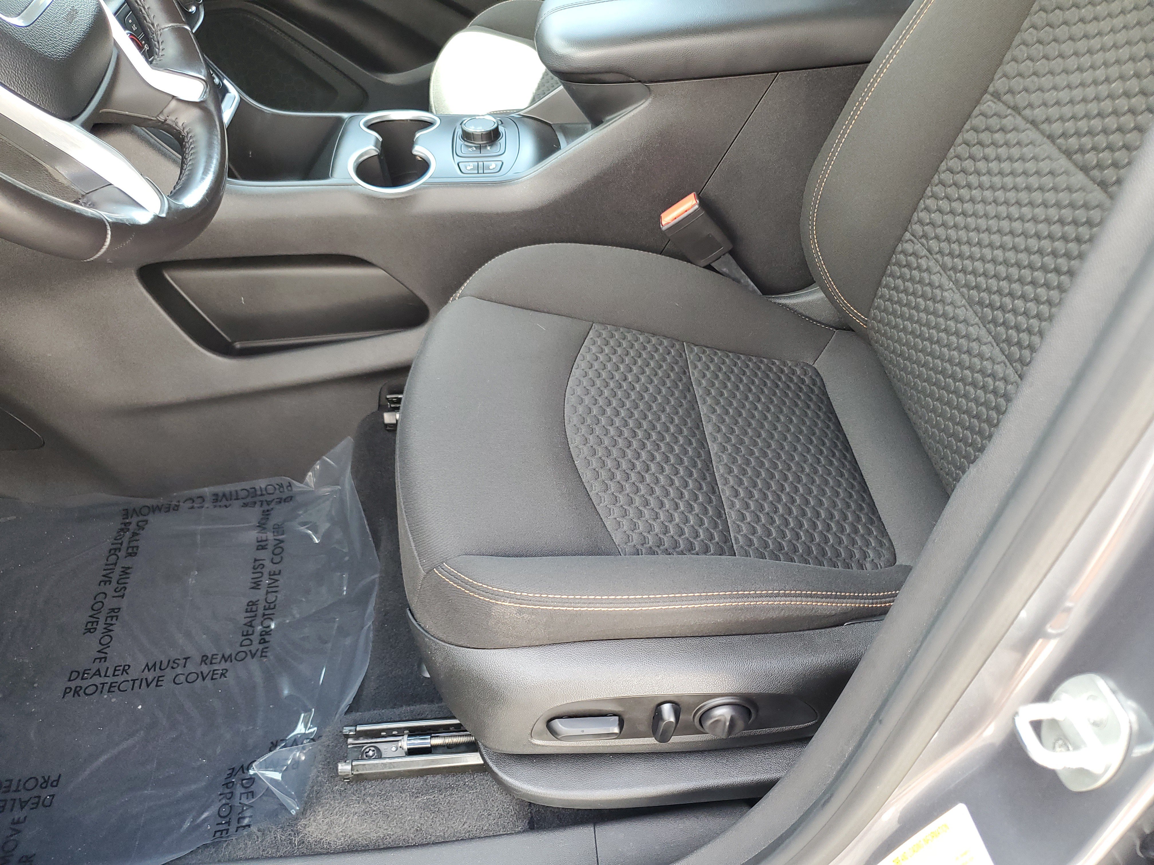 Used 2020 GMC Terrain SLE w/ Driver Convenience Package FWD image 20