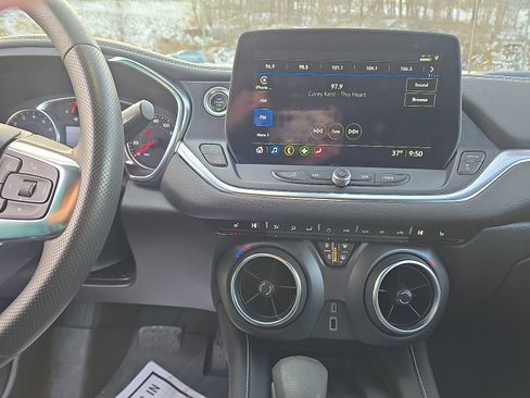 Used 2023 Chevrolet Blazer LT w/ Convenience Package image 19