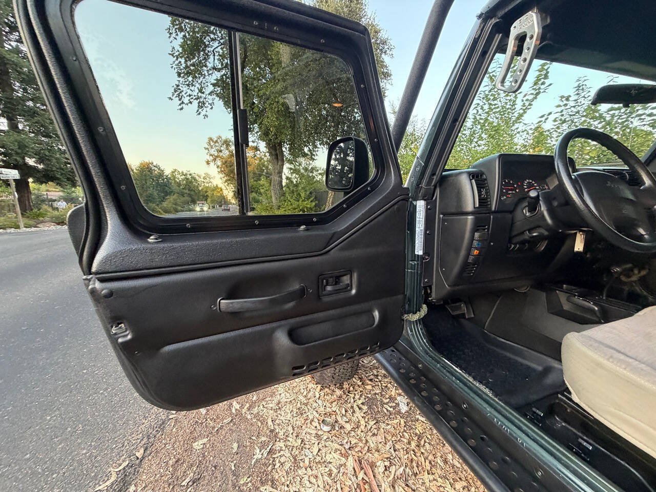 Used 2004 Jeep Wrangler 4WD image 18