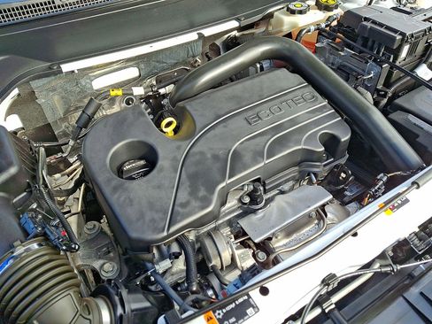 Used 2023 GMC Terrain SLT w/ Elevation Edition image 29