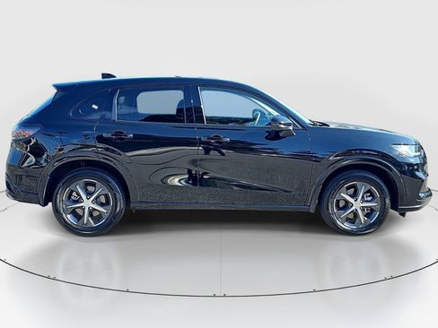 Used 2024 Honda HR-V EX-L image 4