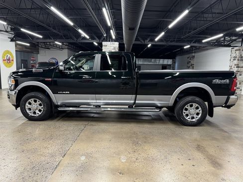 Used 2019 RAM 2500 Laramie AWD/4WD image 4