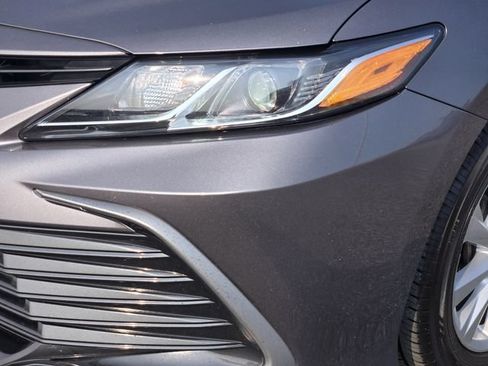 Used 2023 Toyota Camry LE FWD image 8