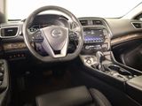 Used 2018 Nissan Maxima Platinum image 2