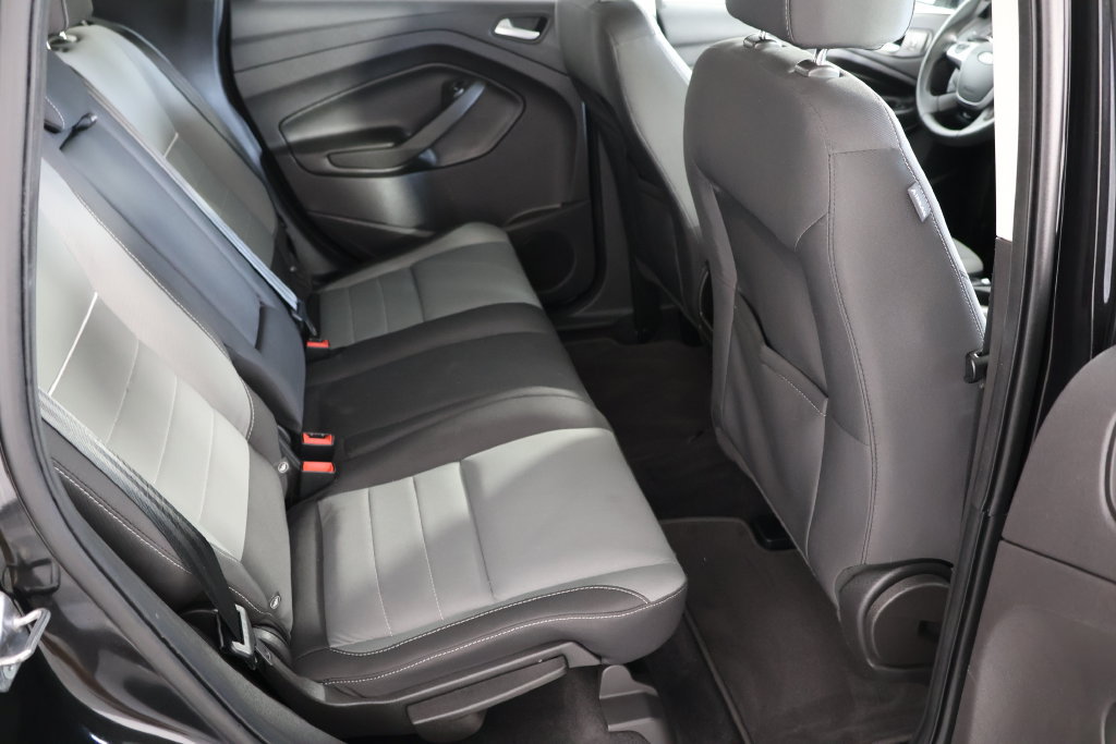 Used 2015 Ford Escape SE AWD/4WD image 19