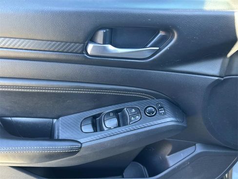 Used 2019 Nissan Altima 2.5 S image 18