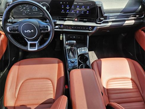 Used 2023 Kia Sportage SX image 9