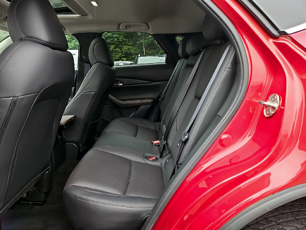 Used 2023 MAZDA CX-30 AWD 2.5 S w/ Premium Package image 12
