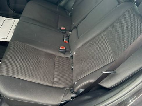 Used 2018 Toyota RAV4 LE w/ All Weather Liner Package AWD/4WD image 34
