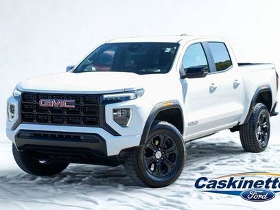 Used 2024 GMC Canyon Elevation