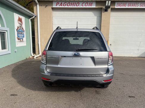 Used 2011 Subaru Forester 2.5X Limited AWD/4WD image 5