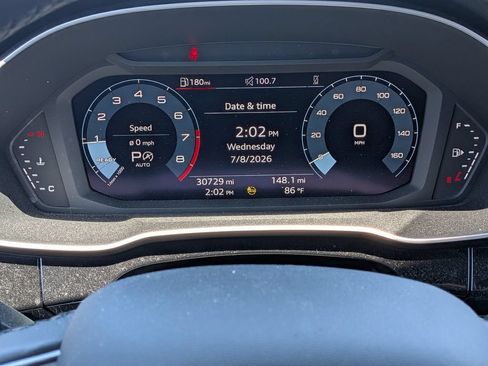 Used 2023 Audi Q3 2.0T Premium w/ Convenience Package AWD/4WD image 19