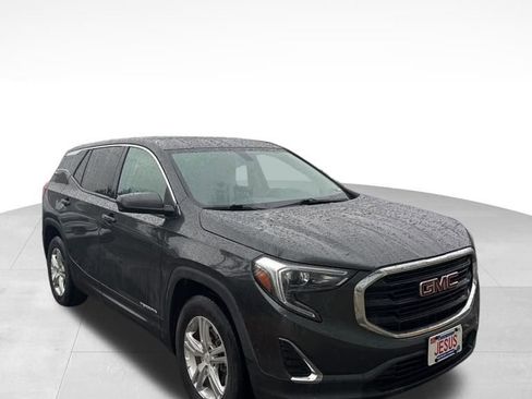 Used 2018 GMC Terrain SLE image 1