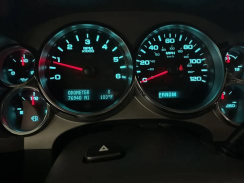 Used 2011 Chevrolet Silverado 1500 LT w/ All-Star Edition AWD/4WD image 11