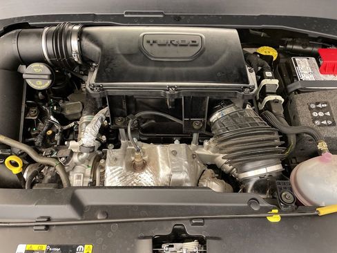 New 2025 Jeep Compass Limited image 19