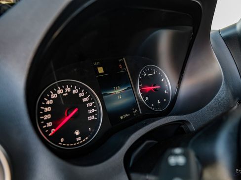 Used 2025 Mercedes-Benz Sprinter 3500 image 32