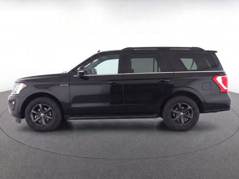 Used 2020 Ford Expedition XLT w/ Equipment Group 202A AWD/4WD image 7