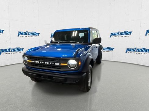 Used 2025 Ford Bronco 4-Door image 4