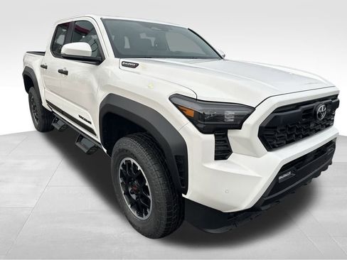 New 2026 Toyota Tacoma TRD Off-Road AWD/4WD image 7