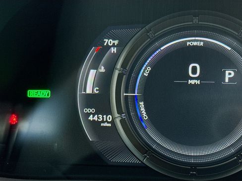 Used 2021 Lexus UX 250h F Sport w/ Accessory Package (Z1) AWD/4WD image 8