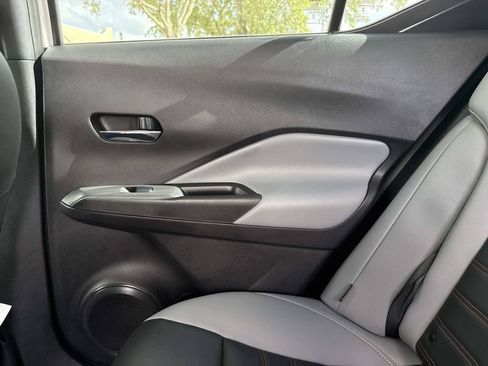 Used 2023 Nissan Kicks SR w/ SR Premium Package FWD image 16