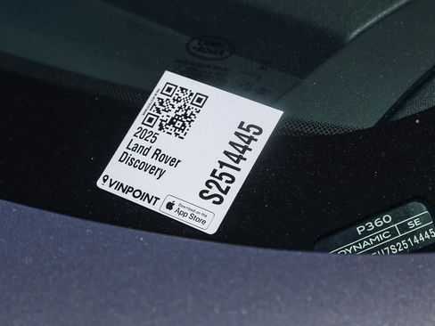 New 2025 Land Rover Discovery Dynamic SE image 27