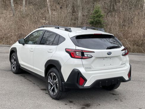 Certified 2024 Subaru Crosstrek 2.0i Premium image 3