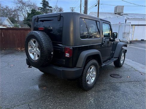 Used 2010 Jeep Wrangler Sport image 7
