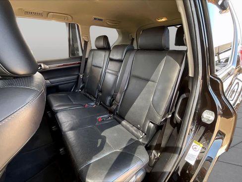 Used 2012 Lexus GX 460 Premium AWD/4WD image 20