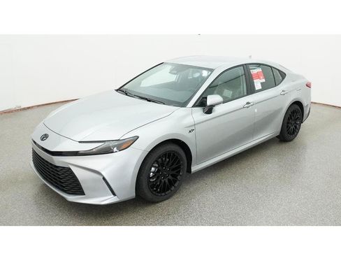 New 2026 Toyota Camry LE FWD image 1