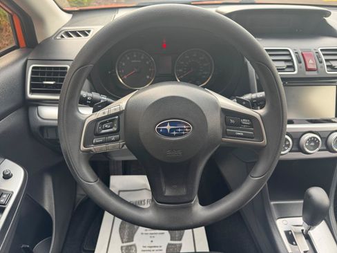 Used 2015 Subaru Crosstrek 2.0i Premium AWD/4WD image 11