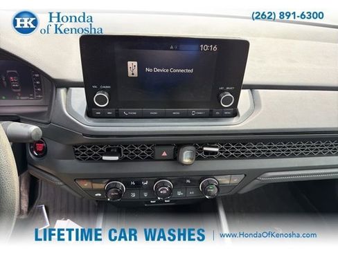 Used 2024 Honda Accord EX image 9