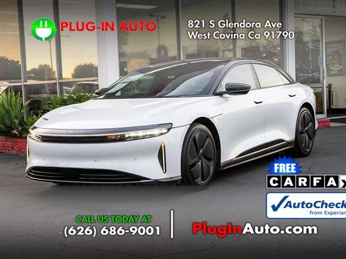 Used 2024 Lucid Air Touring image 2