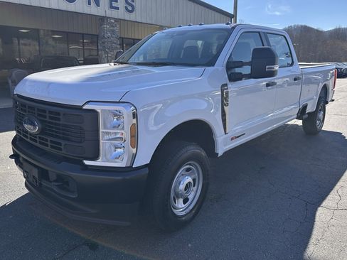 Used 2026 Ford F350 XL w/ Snow Plow Prep Package image 2