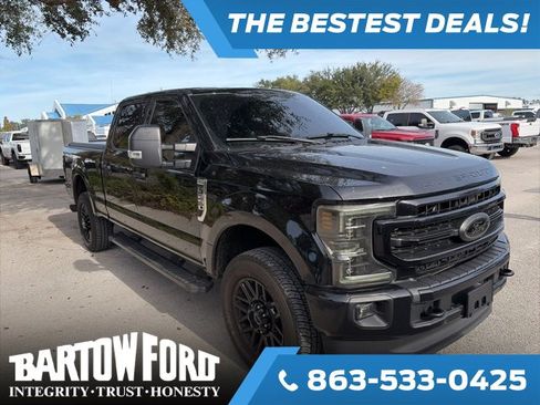 Used 2022 Ford F250 XLT w/ Black Appearance Package image 3