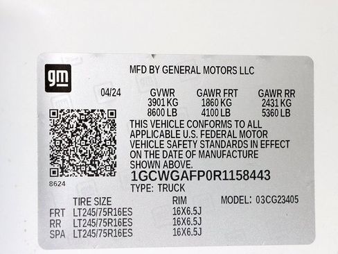 Used 2024 Chevrolet Express 2500 w/ Driver Convenience Package image 33