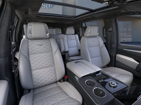 New 2026 Cadillac Escalade V AWD/4WD image 16