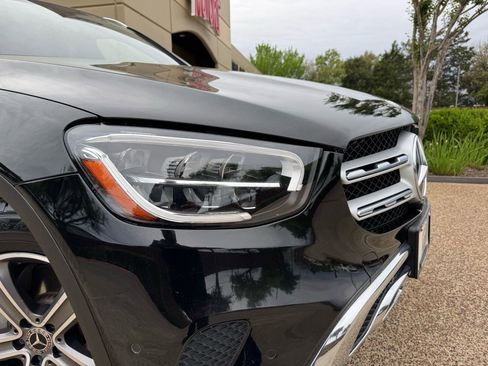 Used 2020 Mercedes-Benz GLC 300 w/ Parking Assistance Package image 2