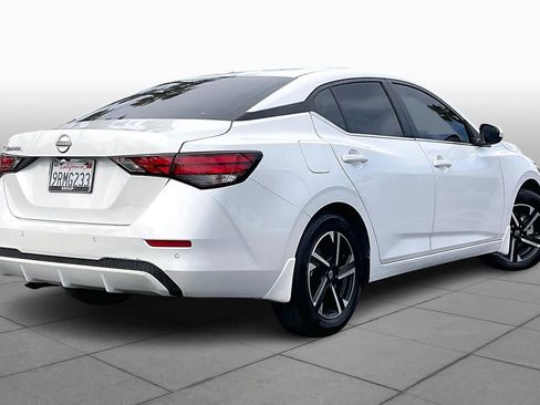 Used 2025 Nissan Sentra SV w/ All-Weather Package image 12