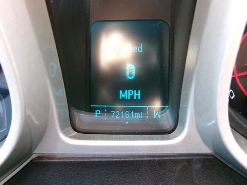 Used 2015 Chevrolet Camaro LT RWD image 12