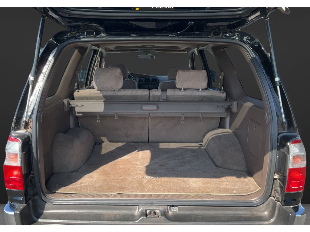 Used 1998 Toyota 4Runner SR5 w/ Preferred Equipment Group 1 AWD/4WD image 27