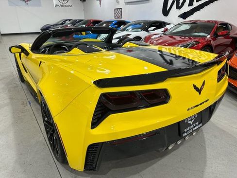 Used 2018 Chevrolet Corvette Grand Sport RWD image 25
