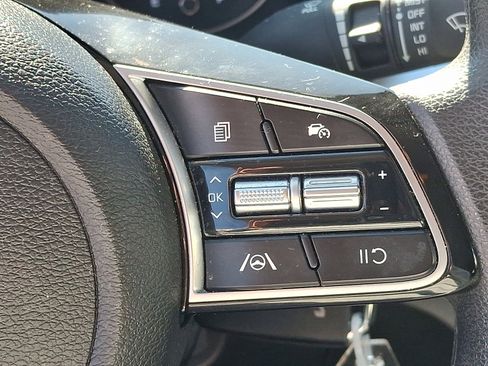 Certified 2023 Kia Forte LXS image 21